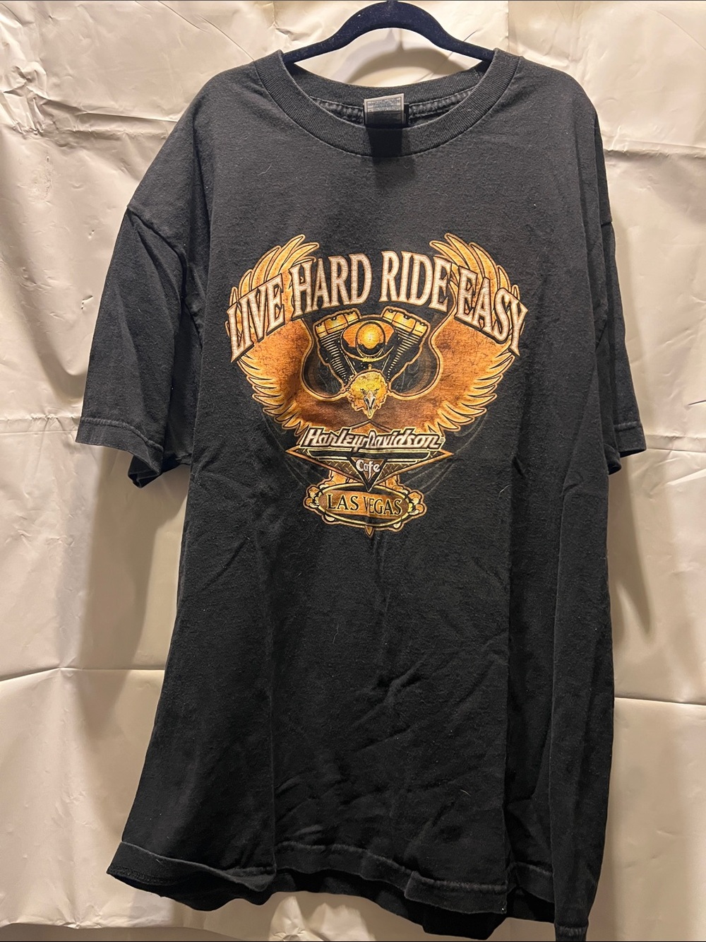 Vintage Harley-Davidson Black Tee 'Live Hard Ride Easy' Graphic